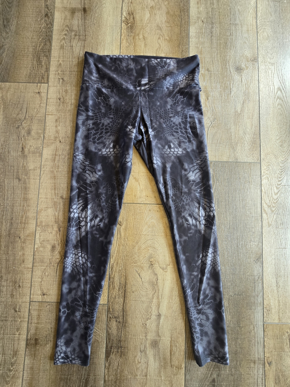 Kryptek Typhon Performance Leggings - Black Camo